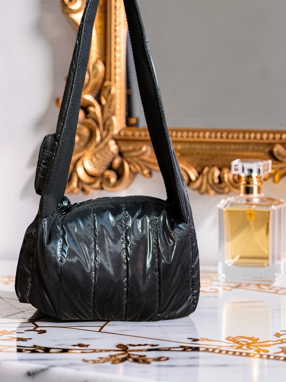 Steve Madden NWT Puffy Black Quilted Shoulder Bag with Pockets Bhollis  (P269)